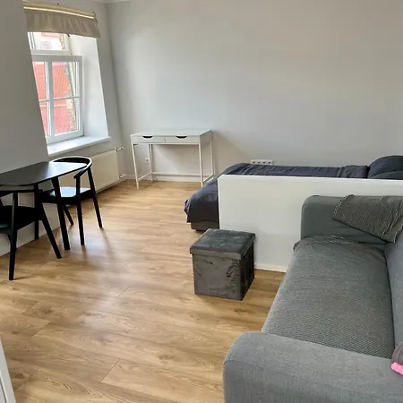 Old Town Quiet Rooftop Apartman