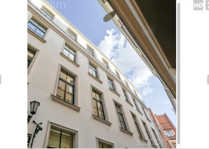 Old Town Quiet Rooftop *