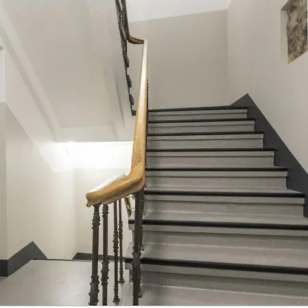 Apartment Old Town Quiet Rooftop *